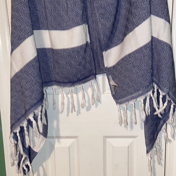 Triana Turk scarf - Picture 3 of 6